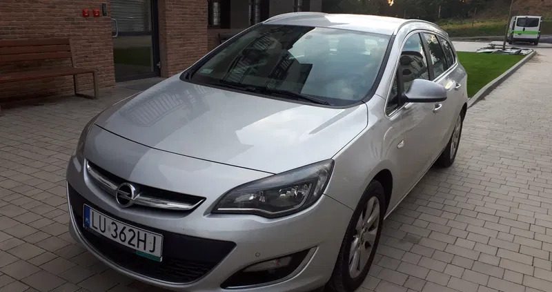 samochody osobowe Opel Astra cena 22900 przebieg: 279000, rok produkcji 2013 z Lublin